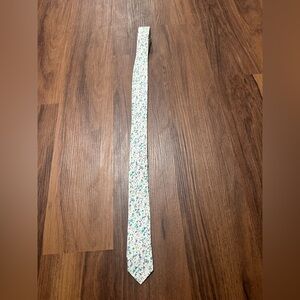 100% Cotton Floral Tie